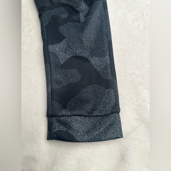 All in Motion Boy's Size 4/5T Soft Stretch Jogger Pants Black Camo - Picture 5 of 10